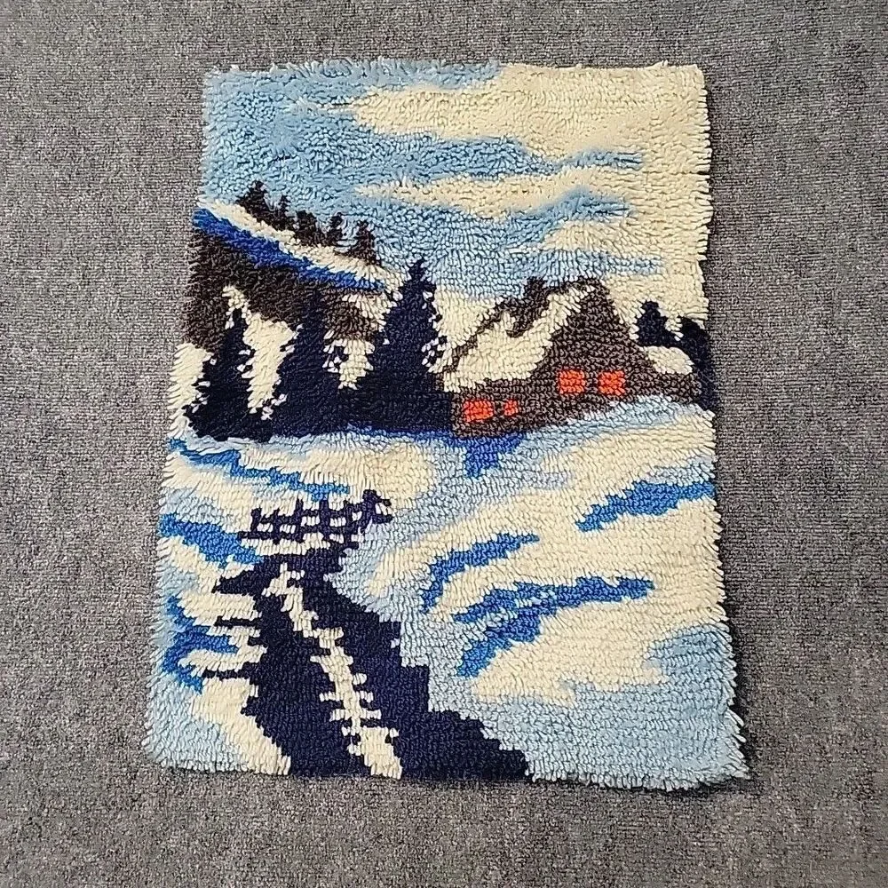 VTG Snow Landacape Latch Hook Wall Hanging Cottage Winter Kitsch 27” x 19”